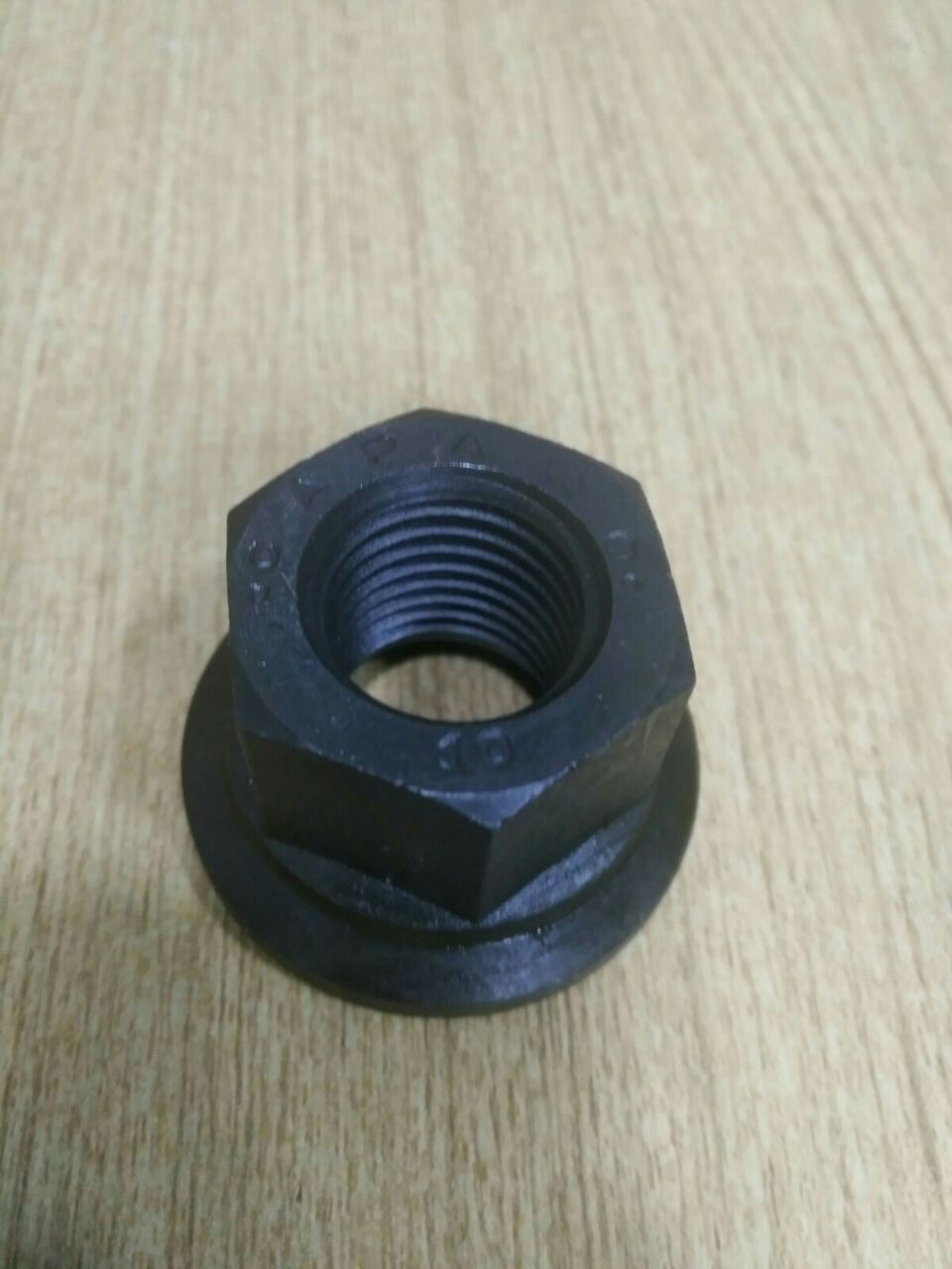 Fastener product photo 17