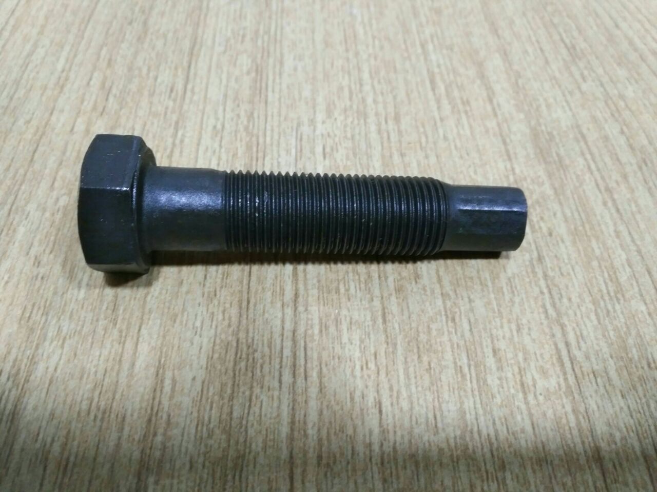 Fastener product photo 20